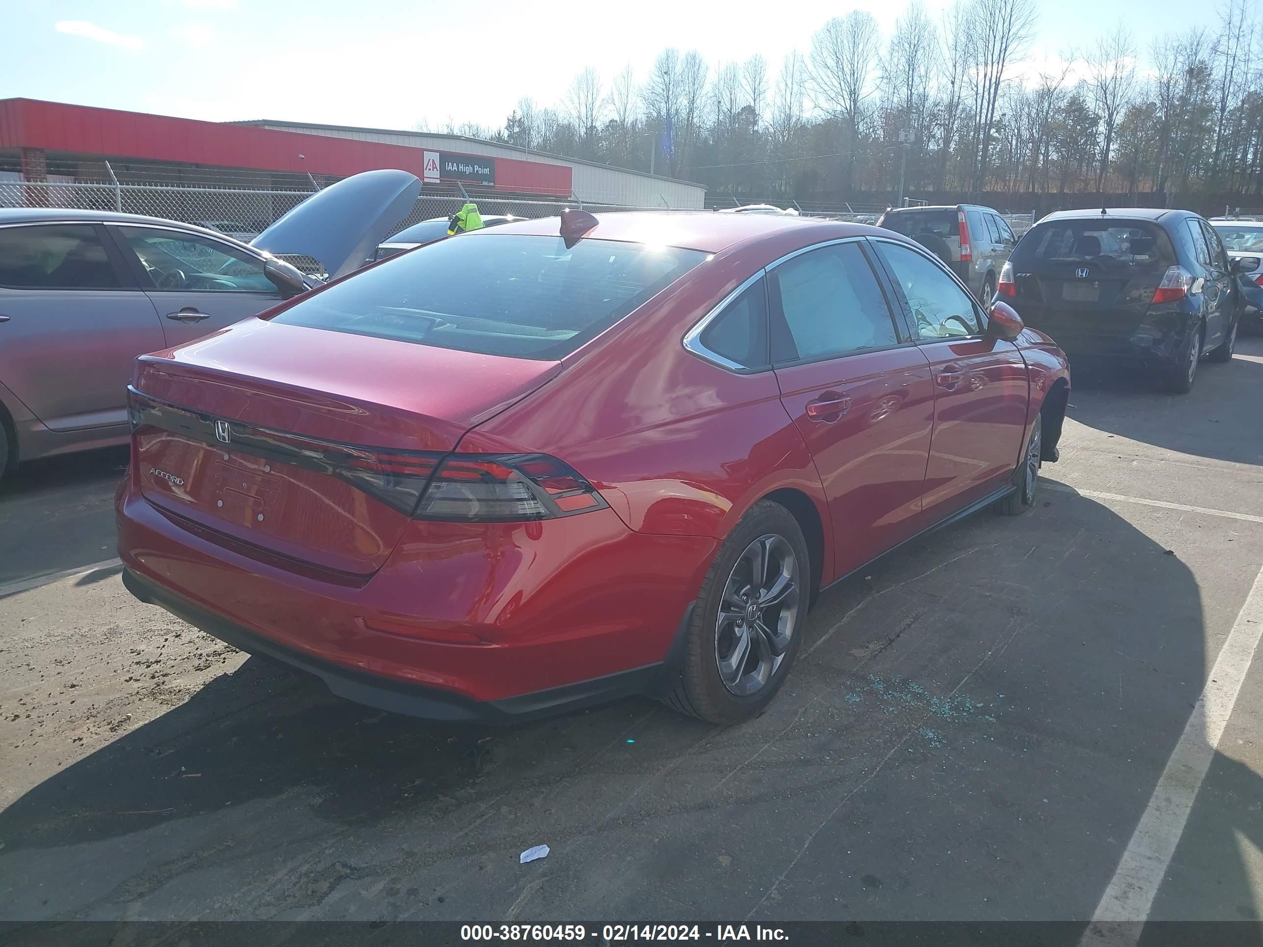 Photo 3 VIN: 1HGCY1F32PA013321 - HONDA ACCORD 