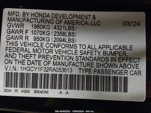 Photo 8 VIN: 1HGCY1F32RA053613 - HONDA ACCORD 