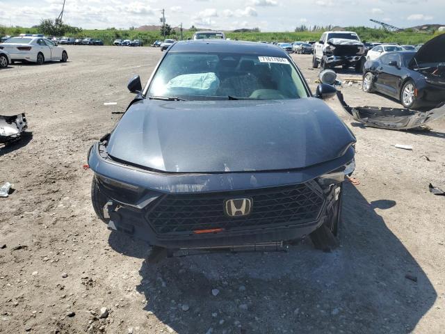 Photo 4 VIN: 1HGCY1F33PA002599 - HONDA ACCORD EX 