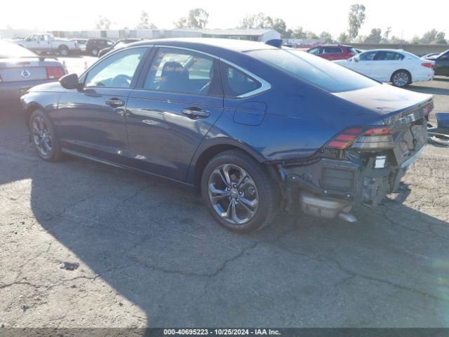 Photo 2 VIN: 1HGCY1F33PA005535 - HONDA ACCORD 