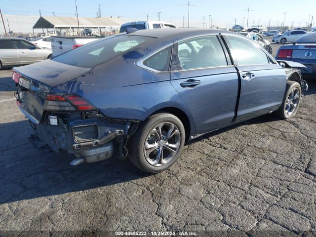 Photo 3 VIN: 1HGCY1F33PA005535 - HONDA ACCORD 