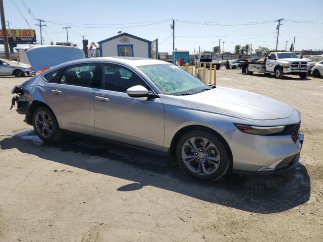 Photo 3 VIN: 1HGCY1F33PA032122 - HONDA ACCORD EX 