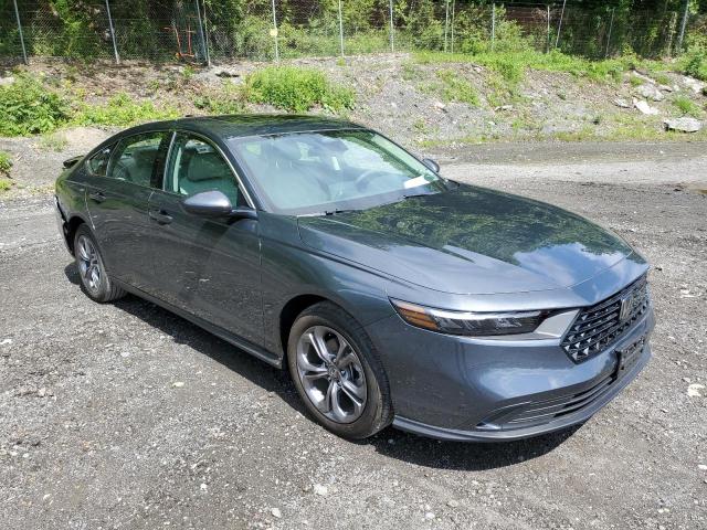 Photo 3 VIN: 1HGCY1F35RA029855 - HONDA ACCORD 