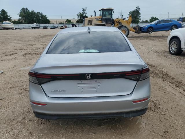 Photo 5 VIN: 1HGCY1F36PA036116 - HONDA ACCORD EX 