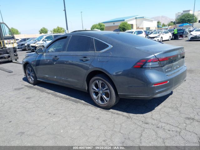 Photo 2 VIN: 1HGCY1F36PA039744 - HONDA ACCORD 