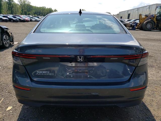 Photo 5 VIN: 1HGCY1F36PA045611 - HONDA ACCORD EX 