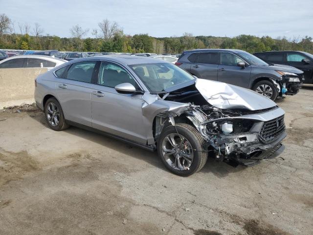 Photo 3 VIN: 1HGCY1F36PA051375 - HONDA ACCORD 