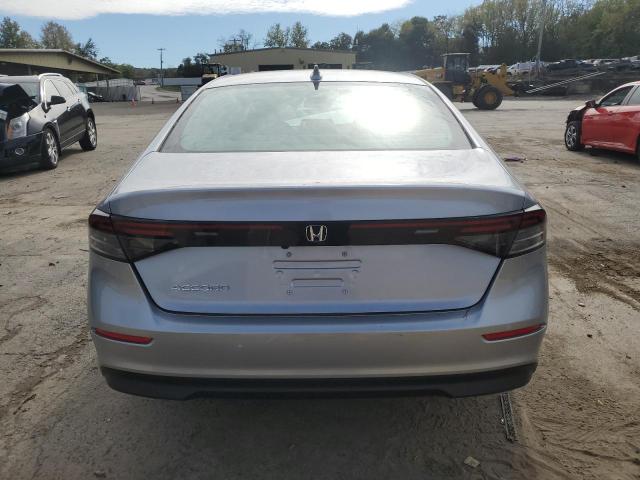 Photo 5 VIN: 1HGCY1F36PA051375 - HONDA ACCORD 