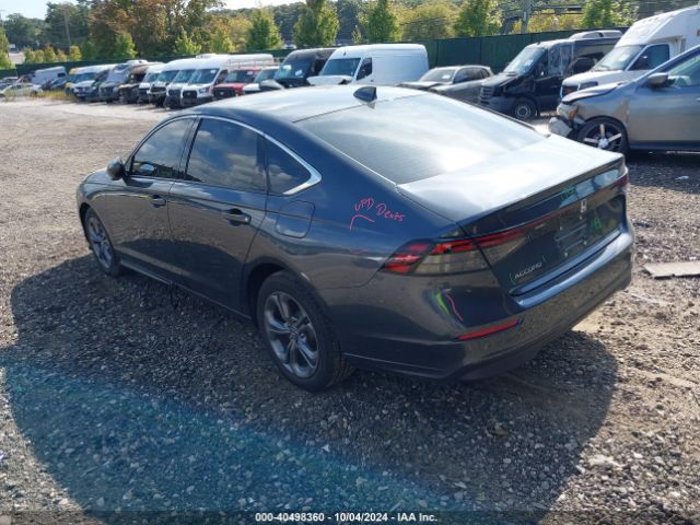 Photo 2 VIN: 1HGCY1F36RA018640 - HONDA ACCORD 