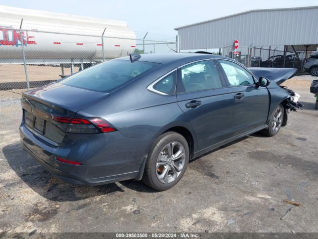 Photo 3 VIN: 1HGCY1F36RA020310 - HONDA ACCORD 