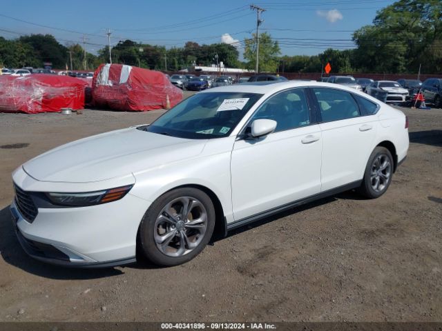 Photo 1 VIN: 1HGCY1F36RA024003 - HONDA ACCORD 