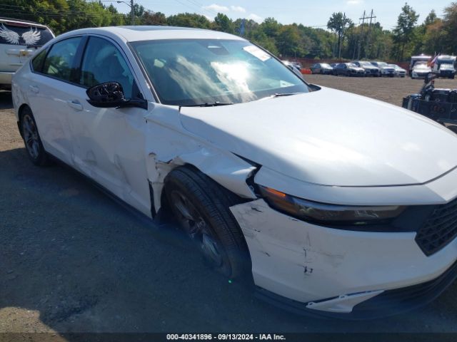 Photo 5 VIN: 1HGCY1F36RA024003 - HONDA ACCORD 