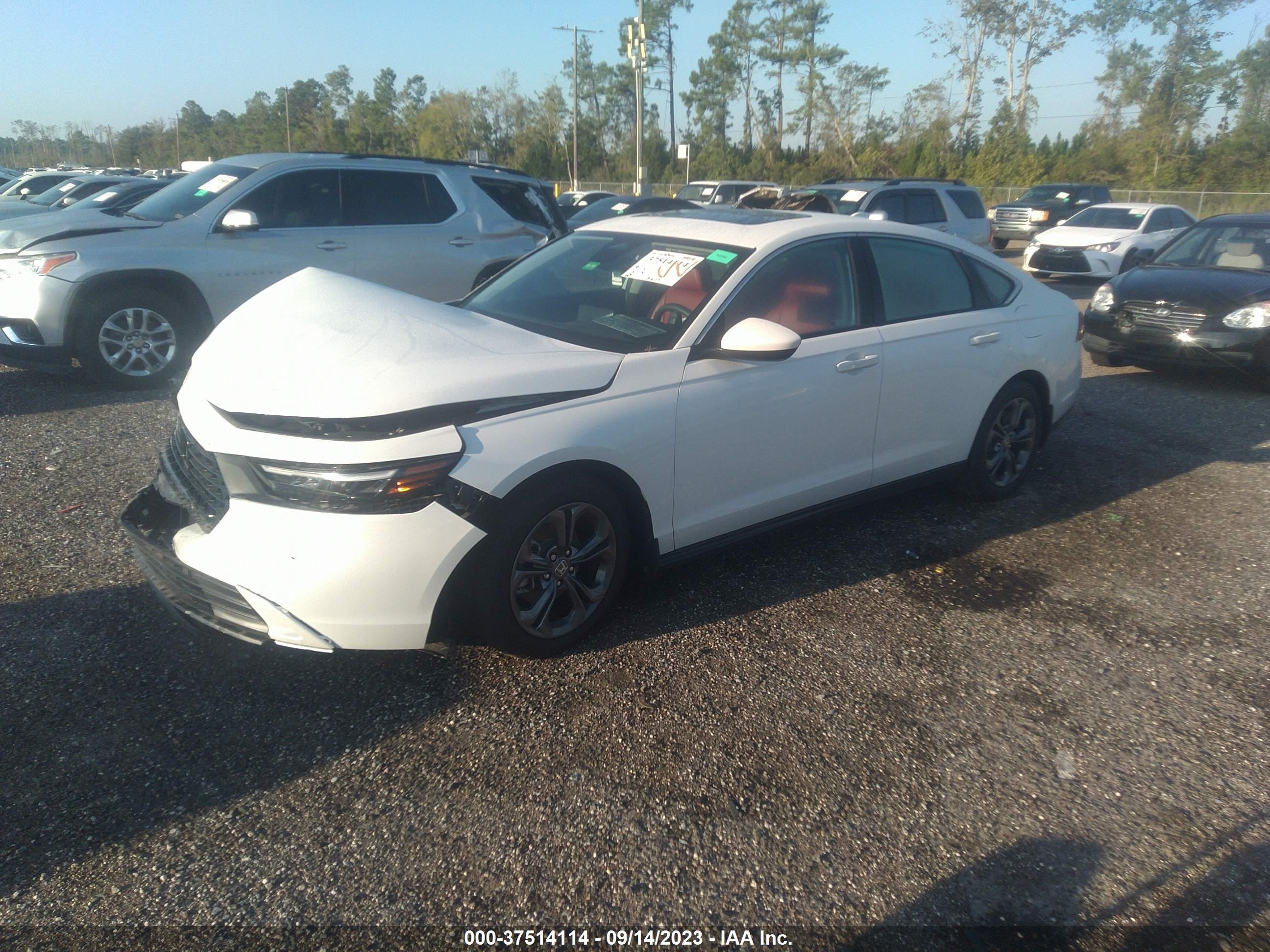 Photo 1 VIN: 1HGCY1F37PA005344 - HONDA ACCORD 