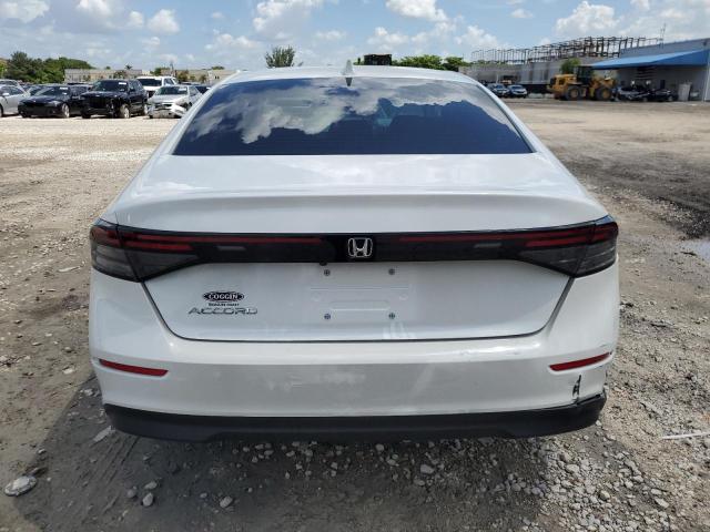 Photo 5 VIN: 1HGCY1F37PA006851 - HONDA ACCORD EX 