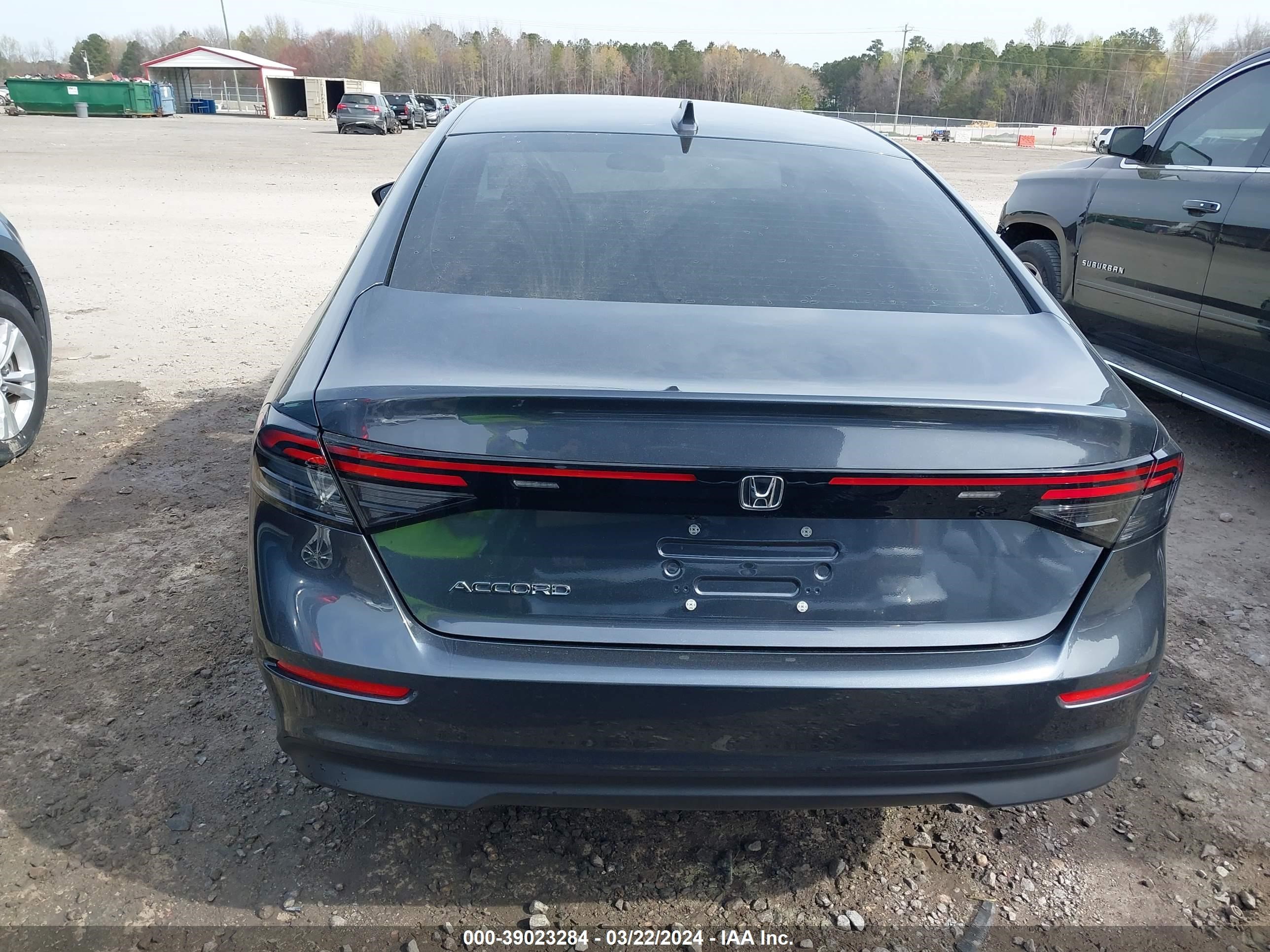 Photo 15 VIN: 1HGCY1F37PA028266 - HONDA ACCORD 