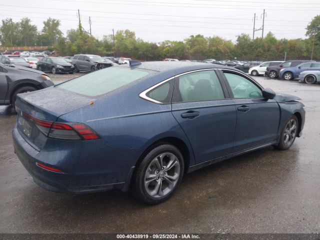 Photo 3 VIN: 1HGCY1F37PA028431 - HONDA ACCORD 