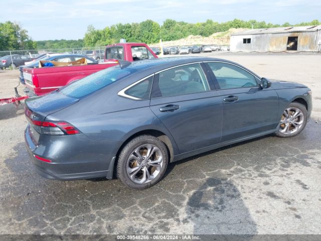 Photo 3 VIN: 1HGCY1F37PA039106 - HONDA ACCORD 