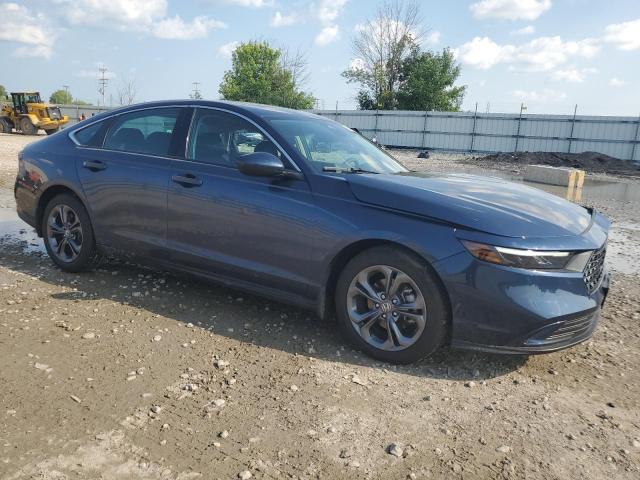 Photo 3 VIN: 1HGCY1F37PA053751 - HONDA ACCORD 