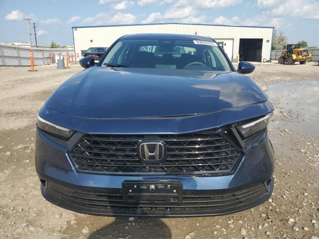 Photo 4 VIN: 1HGCY1F37PA053751 - HONDA ACCORD 