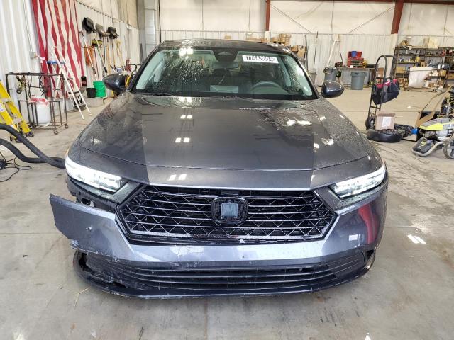 Photo 4 VIN: 1HGCY1F37RA052019 - HONDA ACCORD EX 