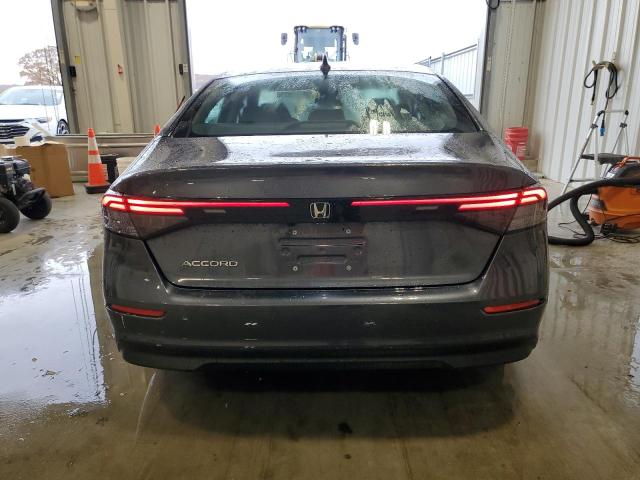 Photo 5 VIN: 1HGCY1F37RA052019 - HONDA ACCORD EX 