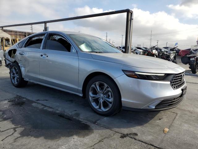 Photo 3 VIN: 1HGCY1F37RA077051 - HONDA ACCORD EX 