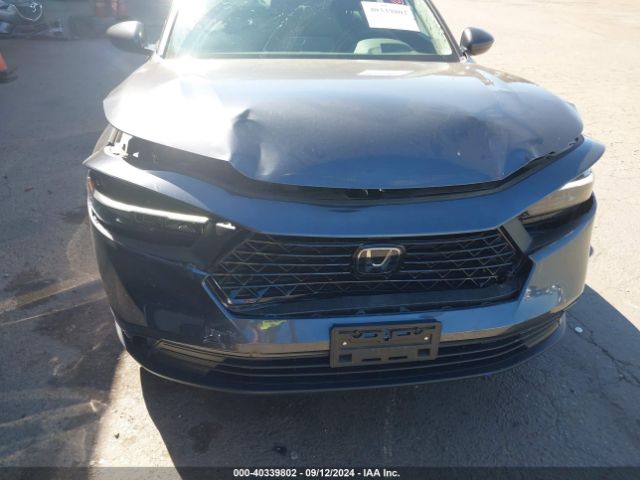 Photo 5 VIN: 1HGCY1F38PA026669 - HONDA ACCORD 