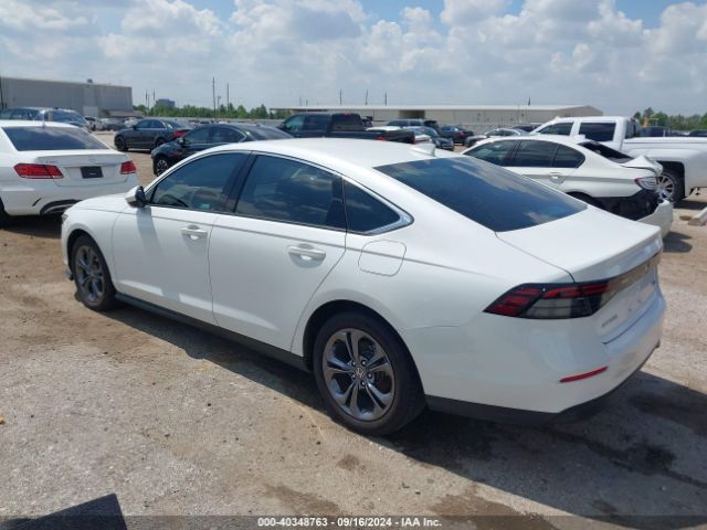 Photo 2 VIN: 1HGCY1F38PA036375 - HONDA ACCORD 