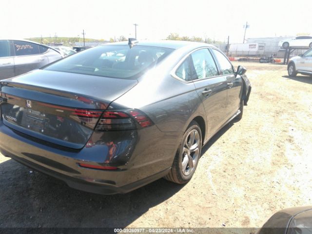 Photo 3 VIN: 1HGCY1F38PA056898 - HONDA ACCORD 