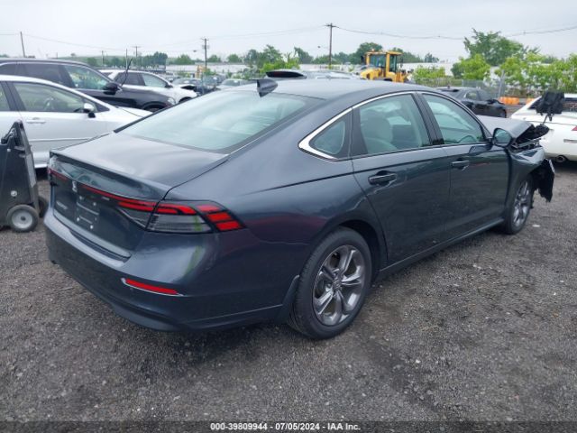 Photo 3 VIN: 1HGCY1F38RA038565 - HONDA ACCORD 