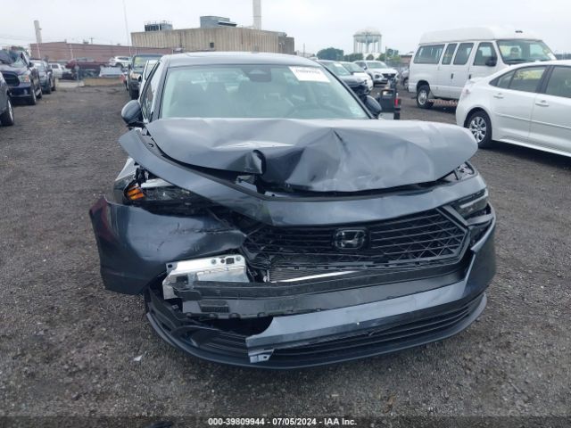 Photo 5 VIN: 1HGCY1F38RA038565 - HONDA ACCORD 