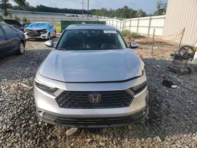 Photo 4 VIN: 1HGCY1F38RA045418 - HONDA ACCORD EX 