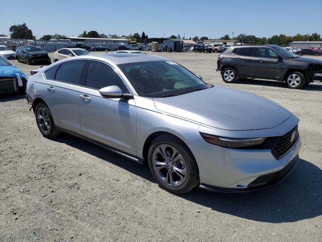 Photo 3 VIN: 1HGCY1F39PA032108 - HONDA ACCORD EX 