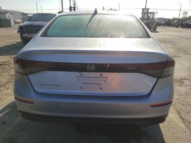 Photo 5 VIN: 1HGCY1F39RA033889 - HONDA ACCORD EX 