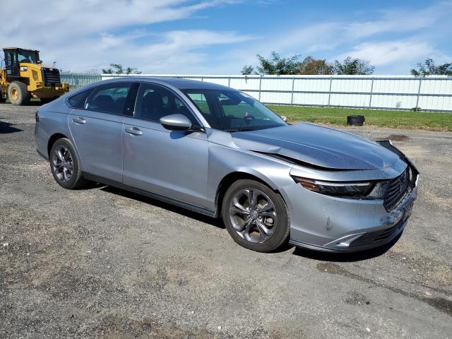 Photo 3 VIN: 1HGCY1F3XPA001806 - HONDA ACCORD EX 