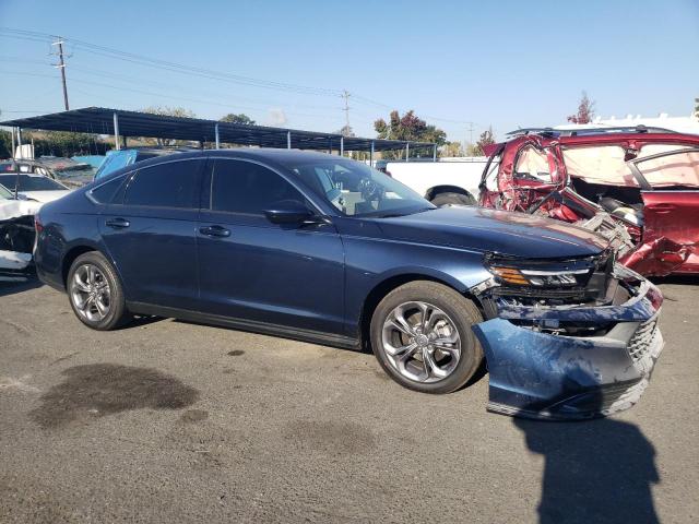 Photo 3 VIN: 1HGCY1F3XRA008645 - HONDA ACCORD 