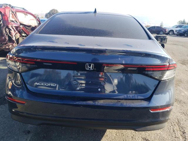 Photo 5 VIN: 1HGCY1F3XRA008645 - HONDA ACCORD 