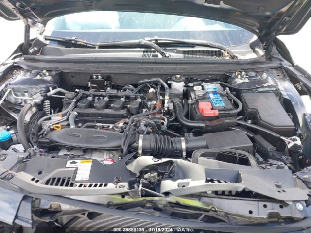 Photo 9 VIN: 1HGCY1F3XRA024425 - HONDA ACCORD 