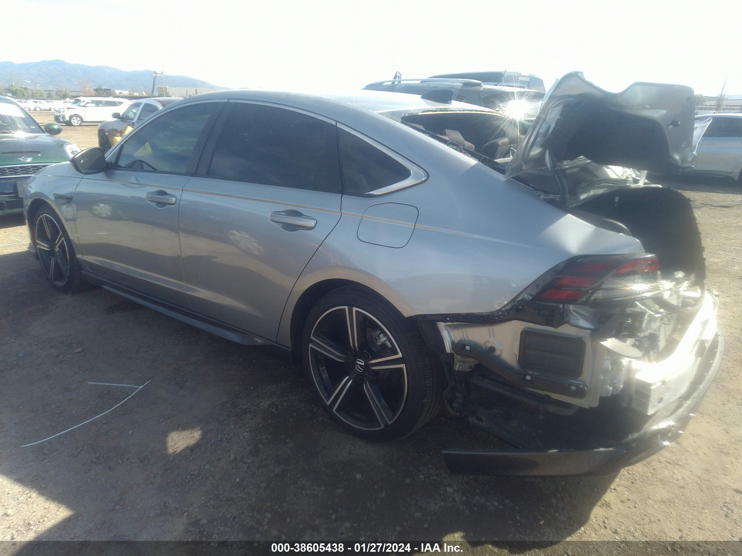 Photo 2 VIN: 1HGCY2F50PA020131 - HONDA ACCORD 