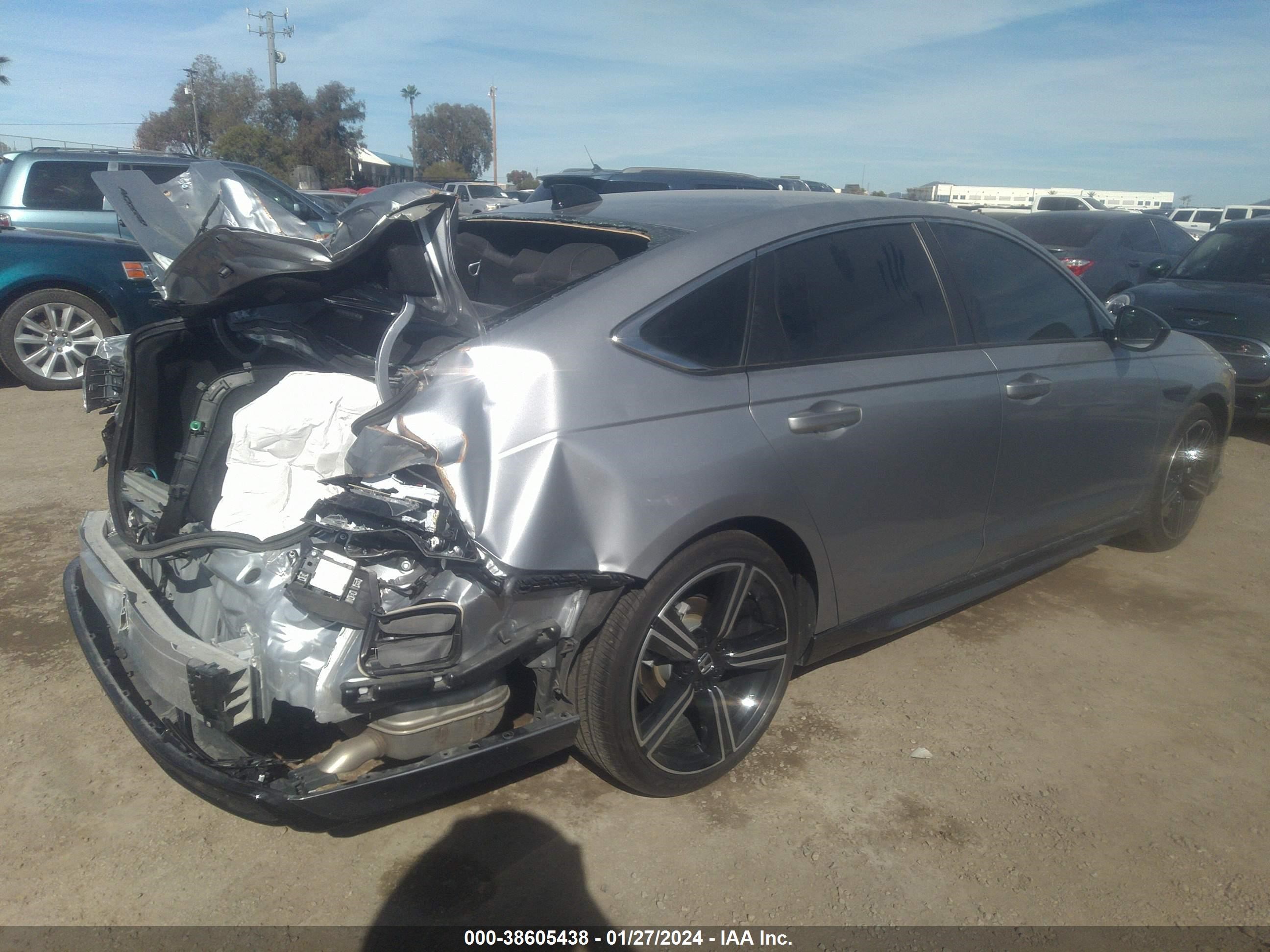 Photo 3 VIN: 1HGCY2F50PA020131 - HONDA ACCORD 