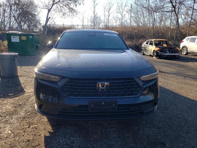 Photo 4 VIN: 1HGCY2F51PA800817 - HONDA ACCORD 