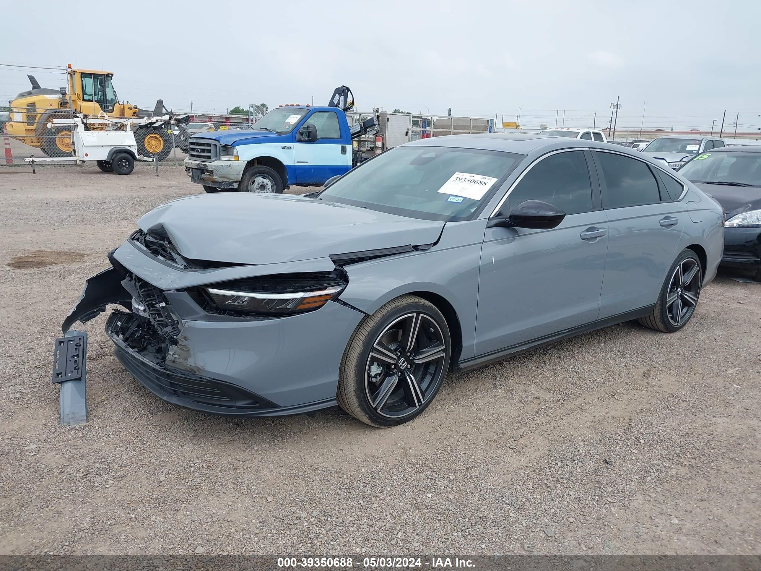 Photo 1 VIN: 1HGCY2F51RA025745 - HONDA ACCORD 