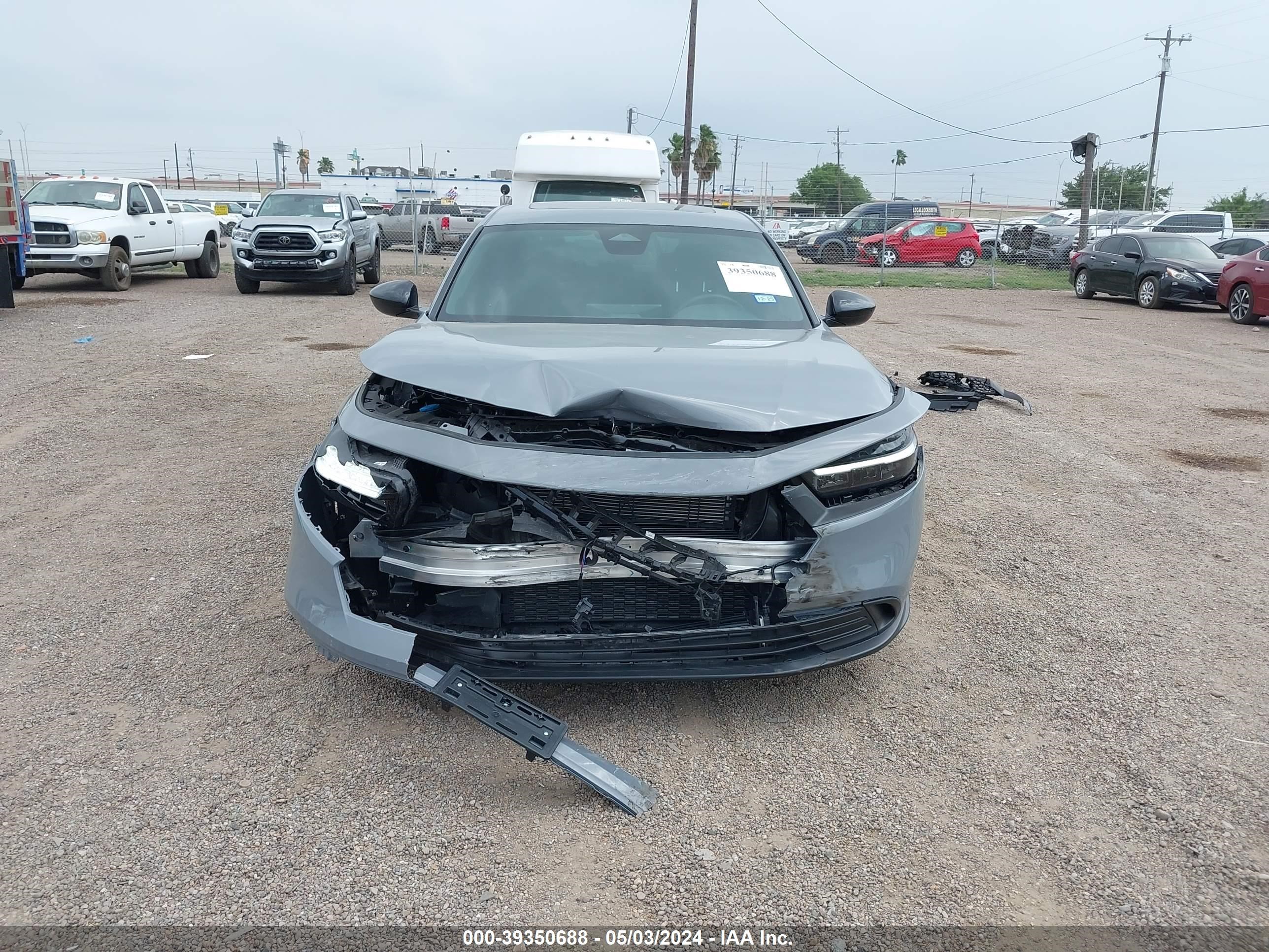 Photo 12 VIN: 1HGCY2F51RA025745 - HONDA ACCORD 