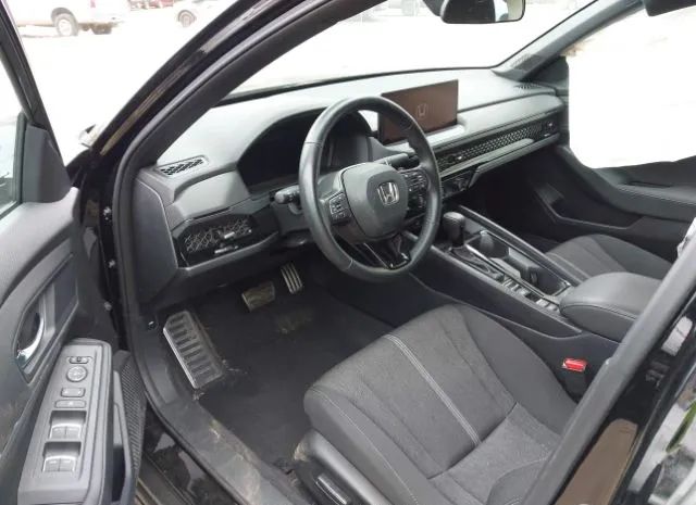 Photo 4 VIN: 1HGCY2F52PA008286 - HONDA ACCORD 