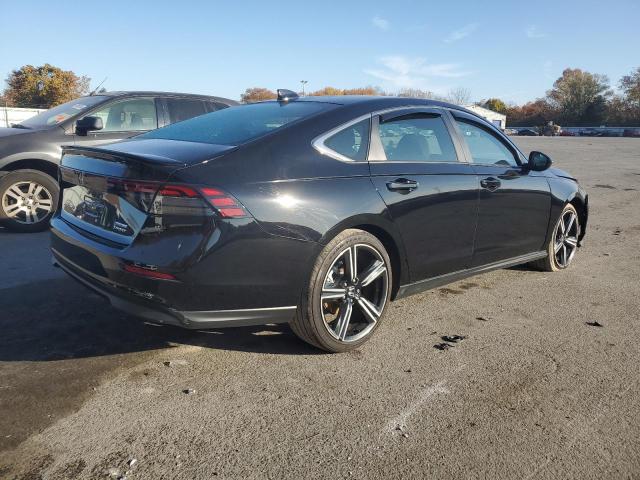 Photo 2 VIN: 1HGCY2F52RA030081 - HONDA ACCORD HYB 