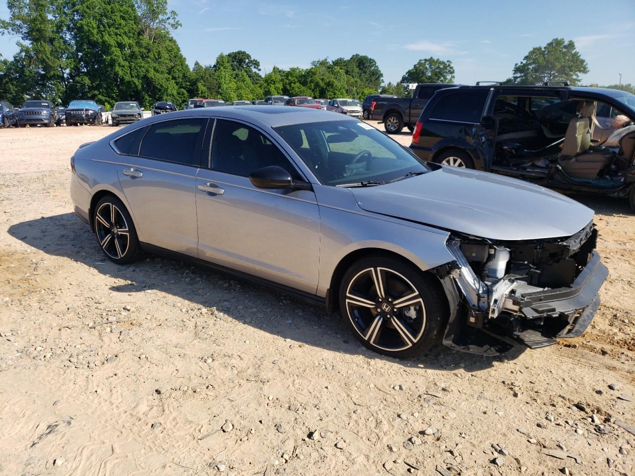 Photo 3 VIN: 1HGCY2F53PA066925 - HONDA ACCORD 