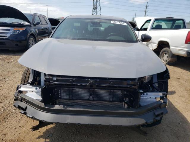 Photo 4 VIN: 1HGCY2F53RA050016 - HONDA ACCORD HYB 