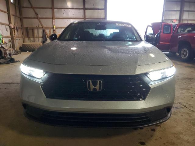 Photo 4 VIN: 1HGCY2F54PA050331 - HONDA ACCORD 