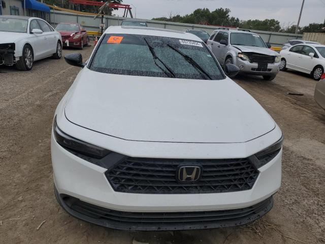 Photo 4 VIN: 1HGCY2F54RA029241 - HONDA ACCORD HYB 