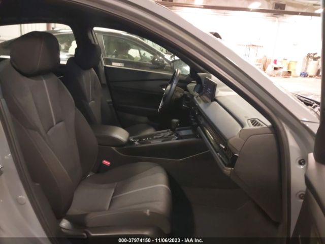 Photo 4 VIN: 1HGCY2F55PA004300 - HONDA ACCORD HYBRID 